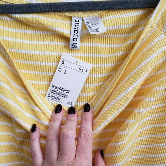 H&M Crop Top Ribbed Yellow & White Stripe SZ L NWT - Picture 2 of 5